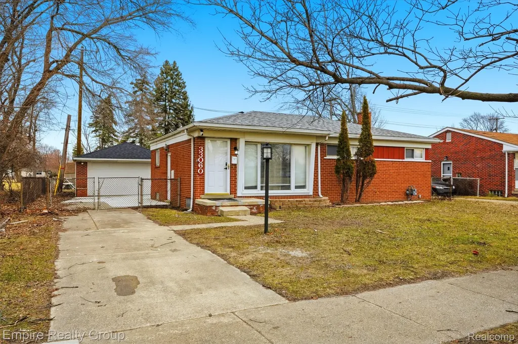 33060 Cherry Hill Road Garden City City MI 48135