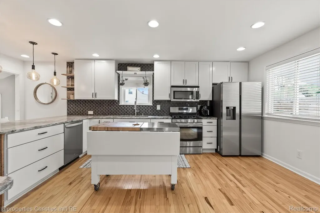 1318 Bauman Avenue Royal Oak City MI 48073