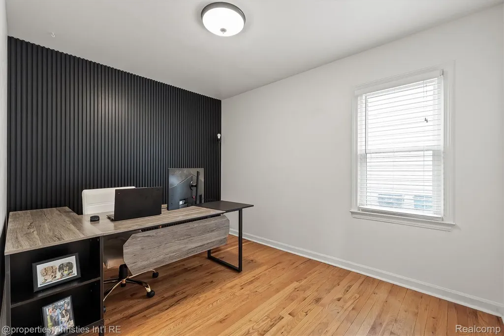 1318 Bauman Avenue Royal Oak City MI 48073