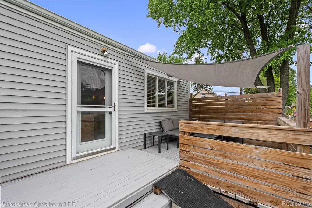 1318 Bauman Avenue Royal Oak City MI 48073
