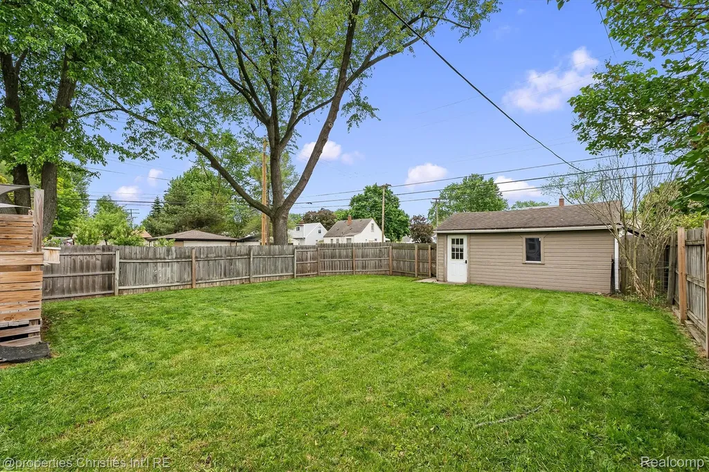 1318 Bauman Avenue Royal Oak City MI 48073