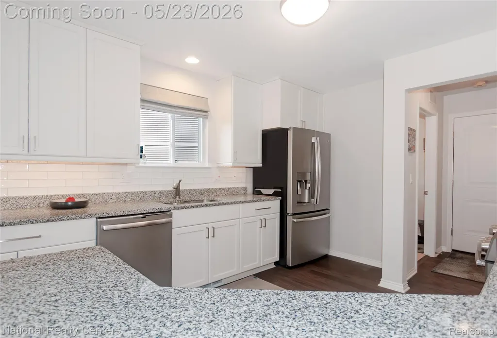 21826 Hanover Drive Macomb Township MI 48042