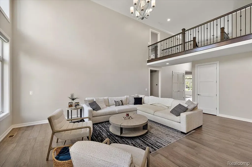 7659 Crimson Court Shelby Charter Township MI 48316