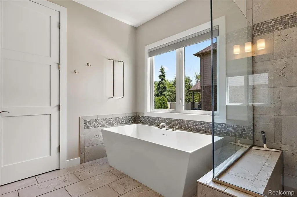 7659 Crimson Court Shelby Charter Township MI 48316