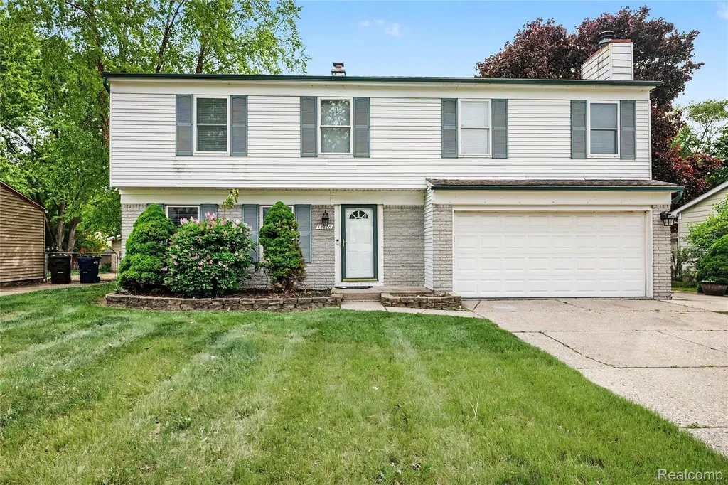 12800 Daily Drive Sterling Heights City MI 48313