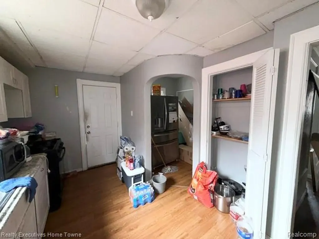 8259 Kentucky Street Detroit City MI 48204