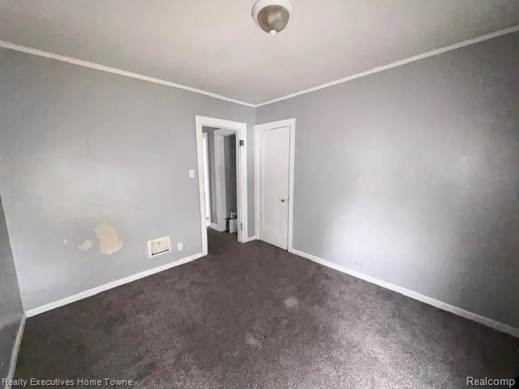 8259 Kentucky Street Detroit City MI 48204