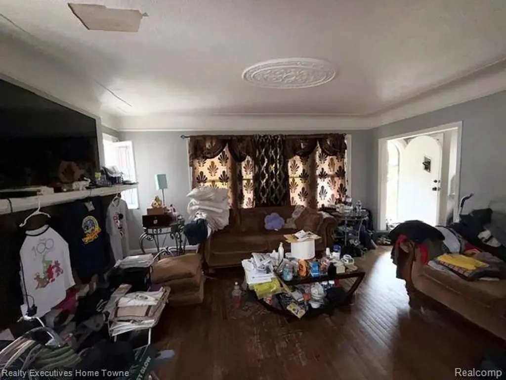 8259 Kentucky Street Detroit City MI 48204