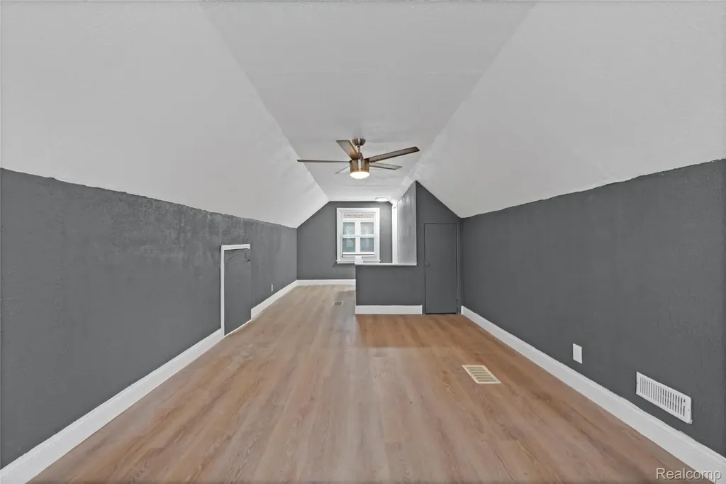 20467 Binder Street Detroit City MI 48234