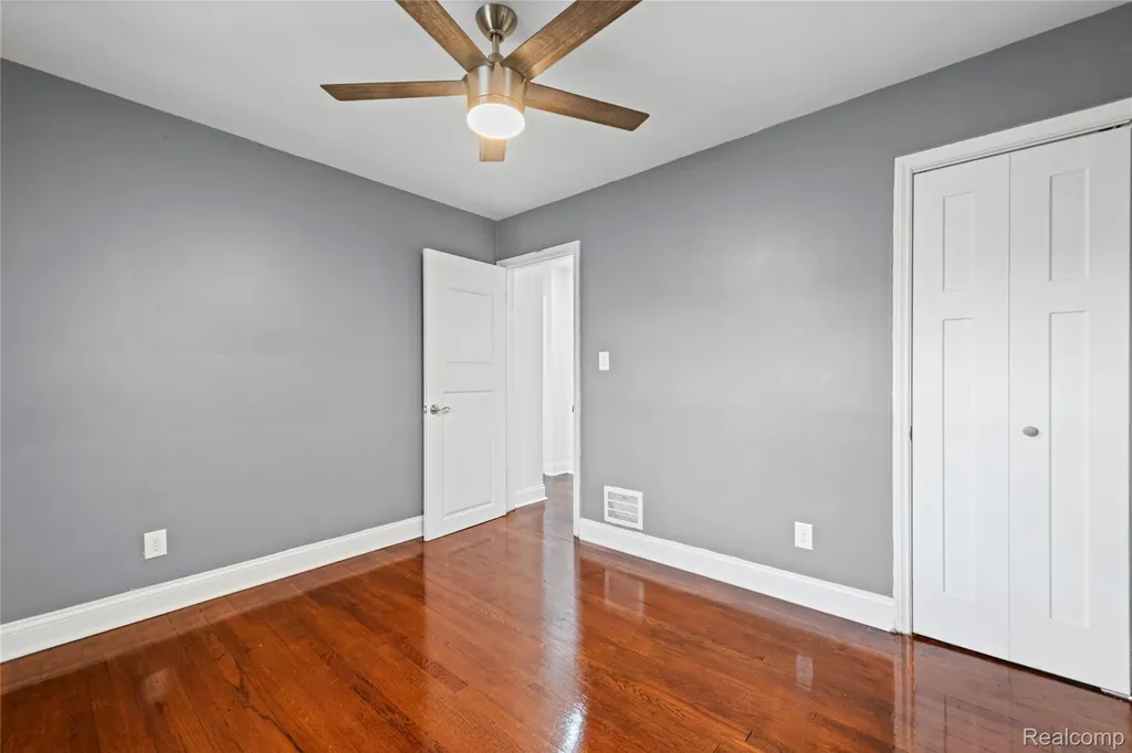 20467 Binder Street Detroit City MI 48234