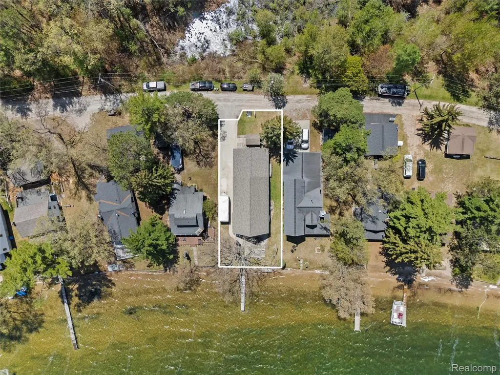 1434 Lake Drive Grant Township MI 48748
