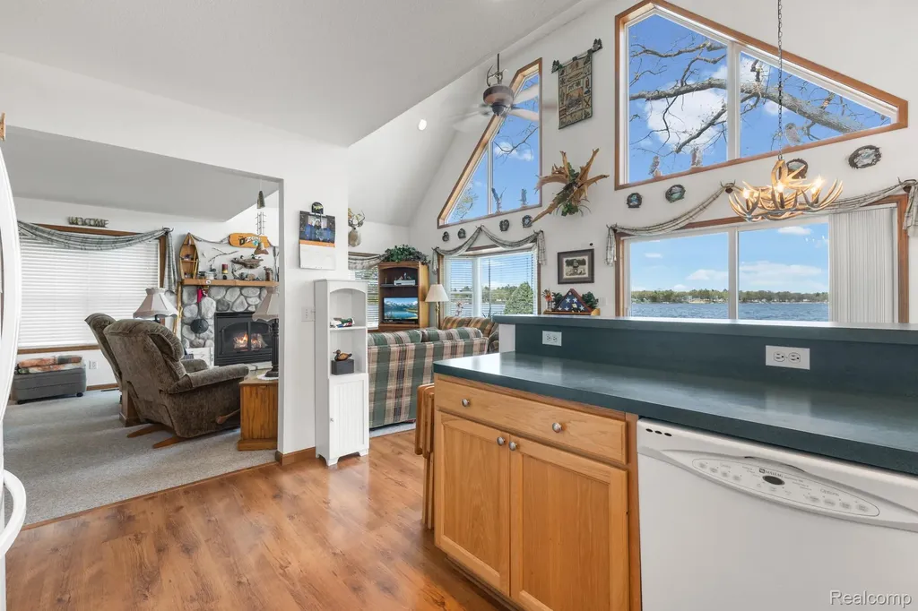 1434 Lake Drive Grant Township MI 48748