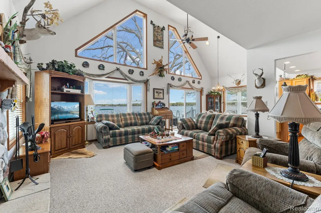 1434 Lake Drive Grant Township MI 48748