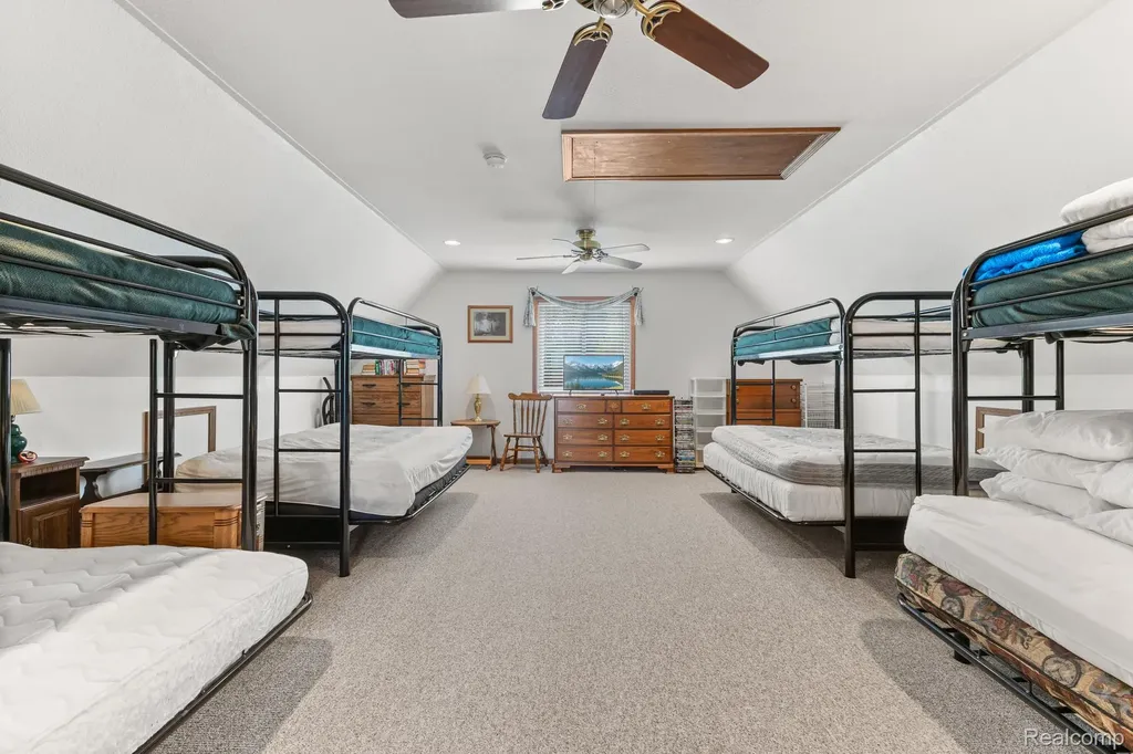 1434 Lake Drive Grant Township MI 48748