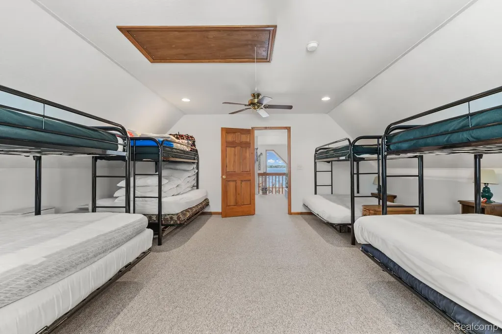 1434 Lake Drive Grant Township MI 48748
