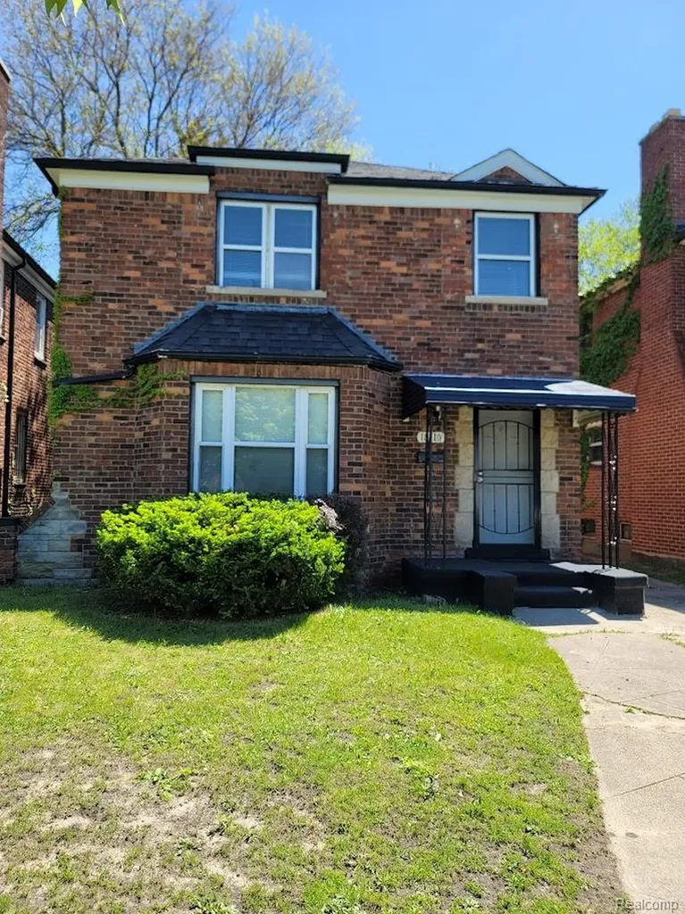 18510 Hartwell Street Detroit City MI 48235