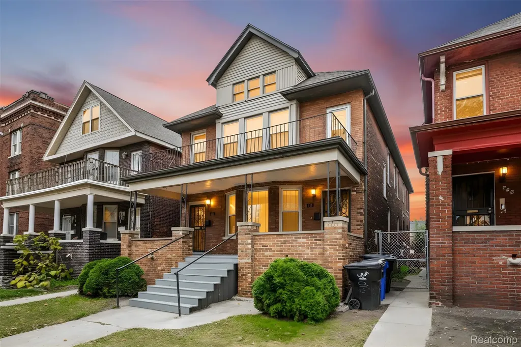 310 Hendrie Street Detroit City MI 48202