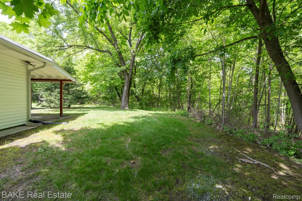 800 Parkview Drive Plymouth City MI 48170