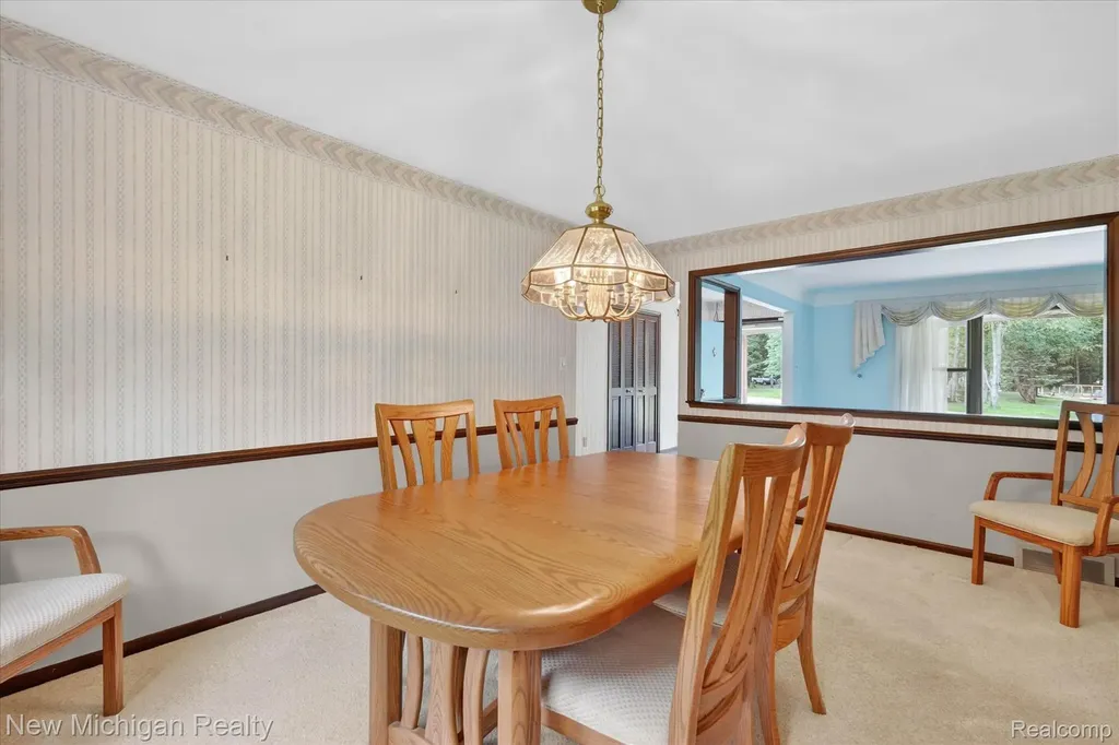 1325 Pine Grove Lane Milford Charter Township MI 48381