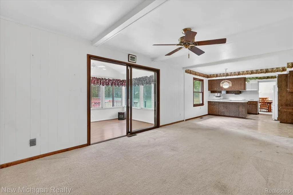 1325 Pine Grove Lane Milford Charter Township MI 48381