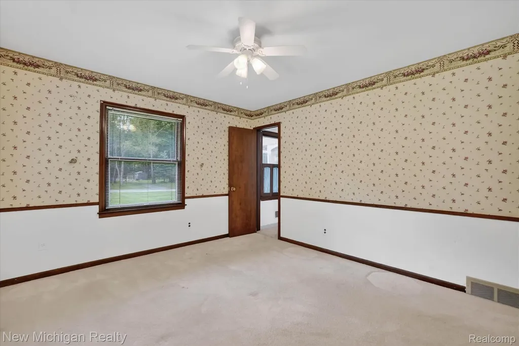1325 Pine Grove Lane Milford Charter Township MI 48381