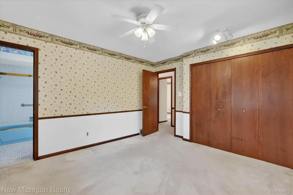 1325 Pine Grove Lane Milford Charter Township MI 48381