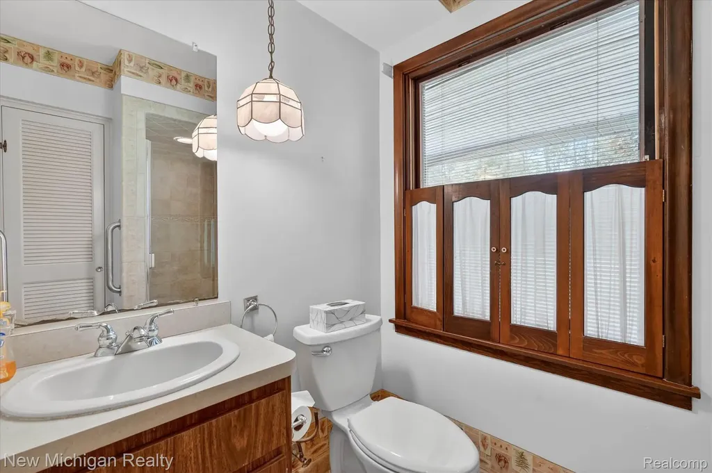 1325 Pine Grove Lane Milford Charter Township MI 48381