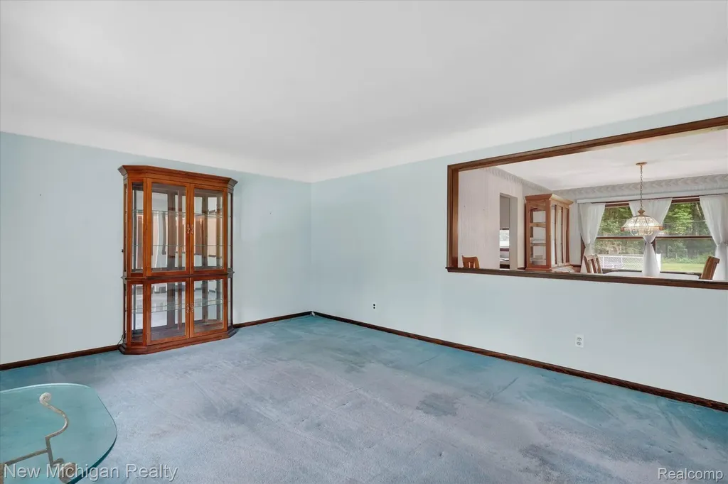1325 Pine Grove Lane Milford Charter Township MI 48381