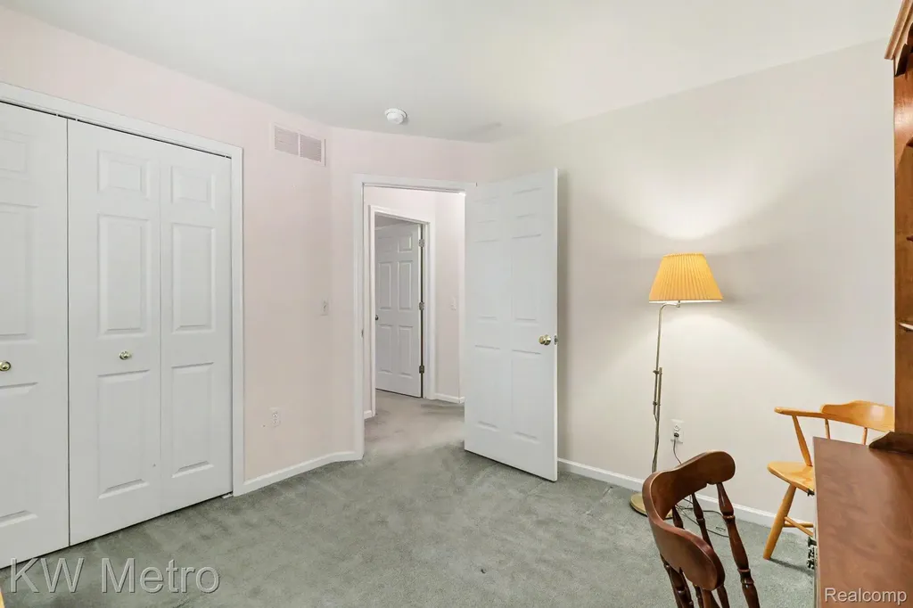 41273 Greenspire Drive Clinton Charter Township MI 48038