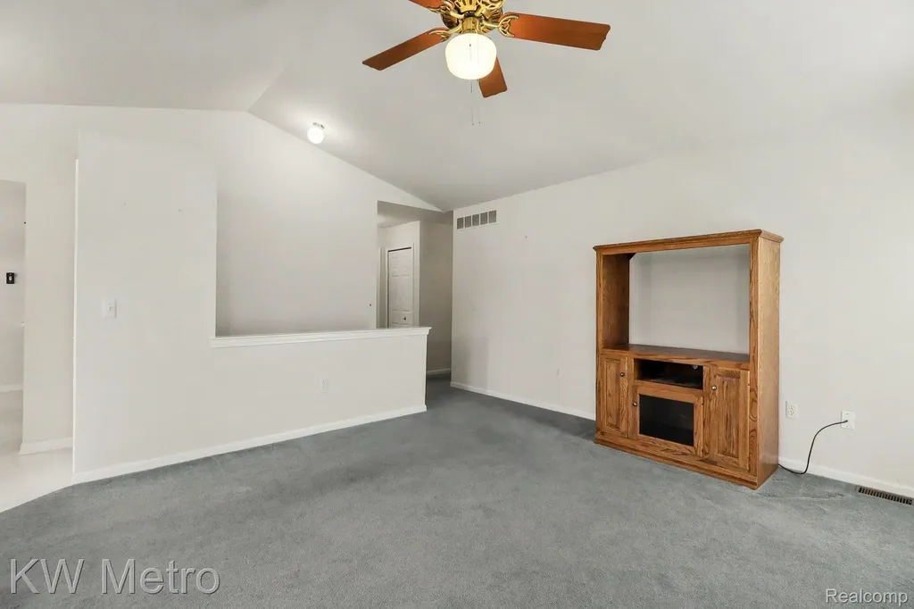 41273 Greenspire Drive Clinton Charter Township MI 48038