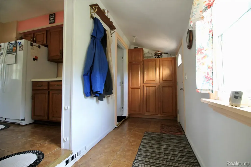 306 Tickner Street Linden City MI 48451