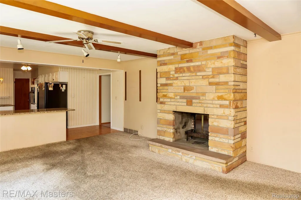 1314 Hollywood Drive Monroe City MI 48162