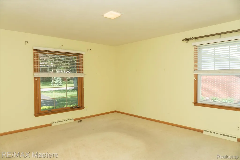 1314 Hollywood Drive Monroe City MI 48162