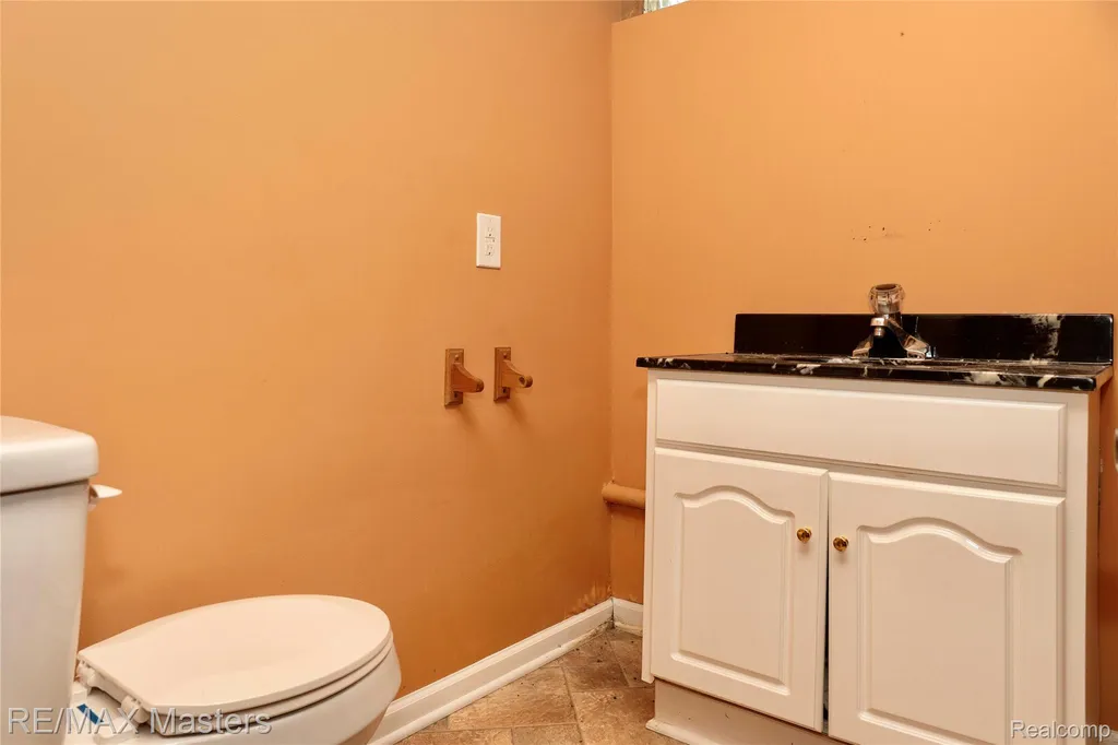 1314 Hollywood Drive Monroe City MI 48162