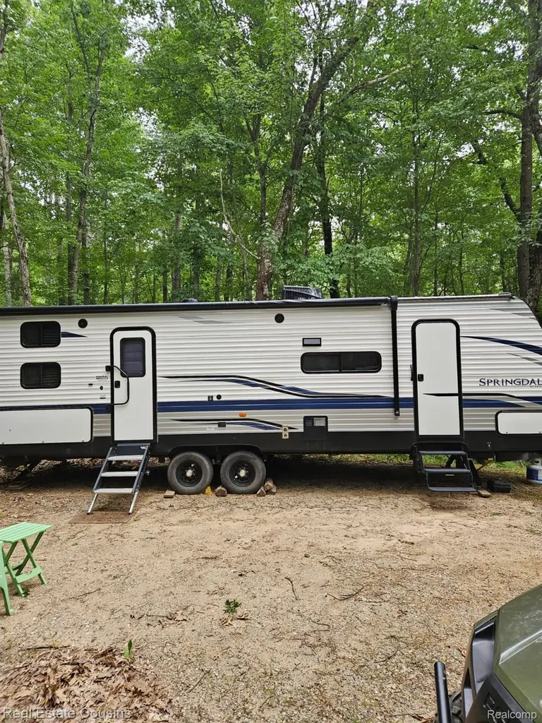4701 Lake Road Farwell Village MI 48622