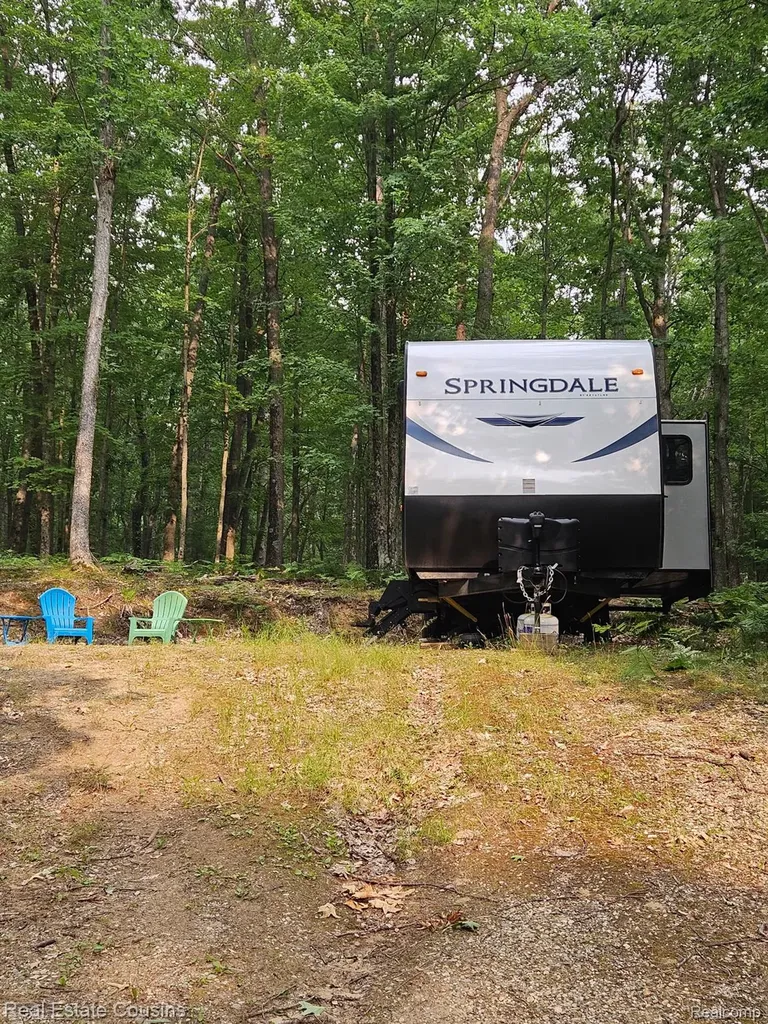 4701 Lake Road Farwell Village MI 48622