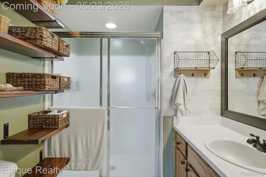 238 Quail Drive Capac Village MI 48014