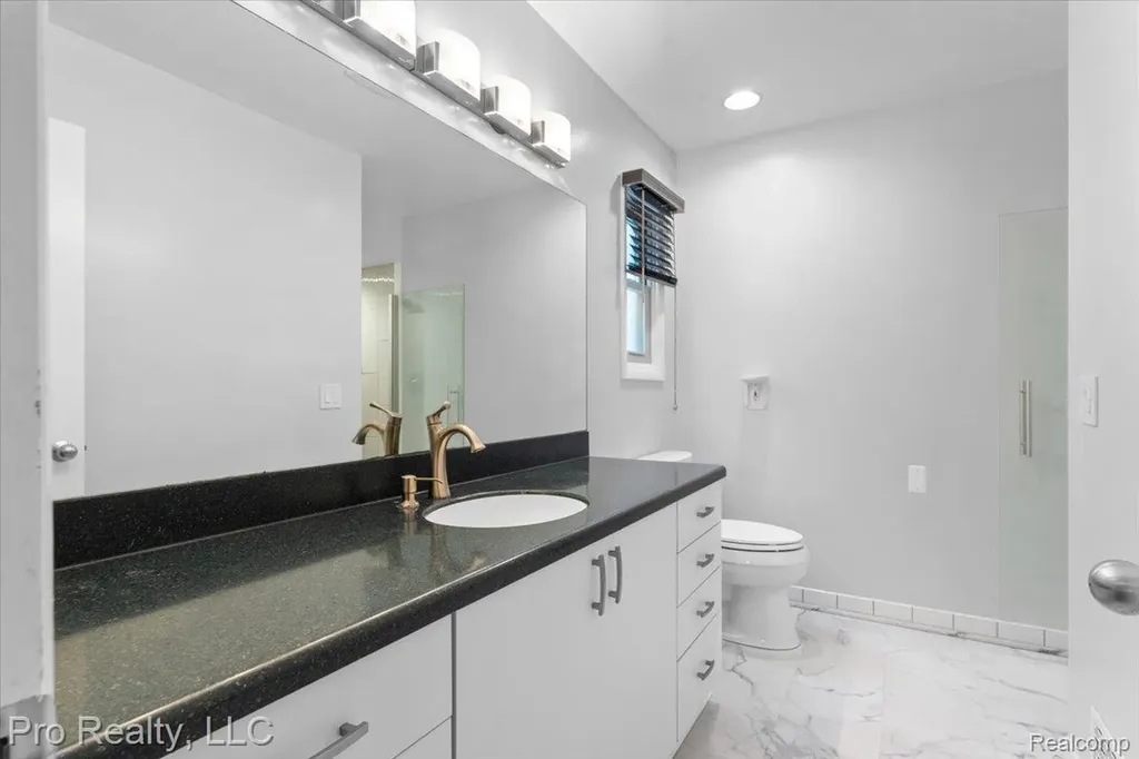 45317 Stonehedge Drive Plymouth Charter Township MI 48170