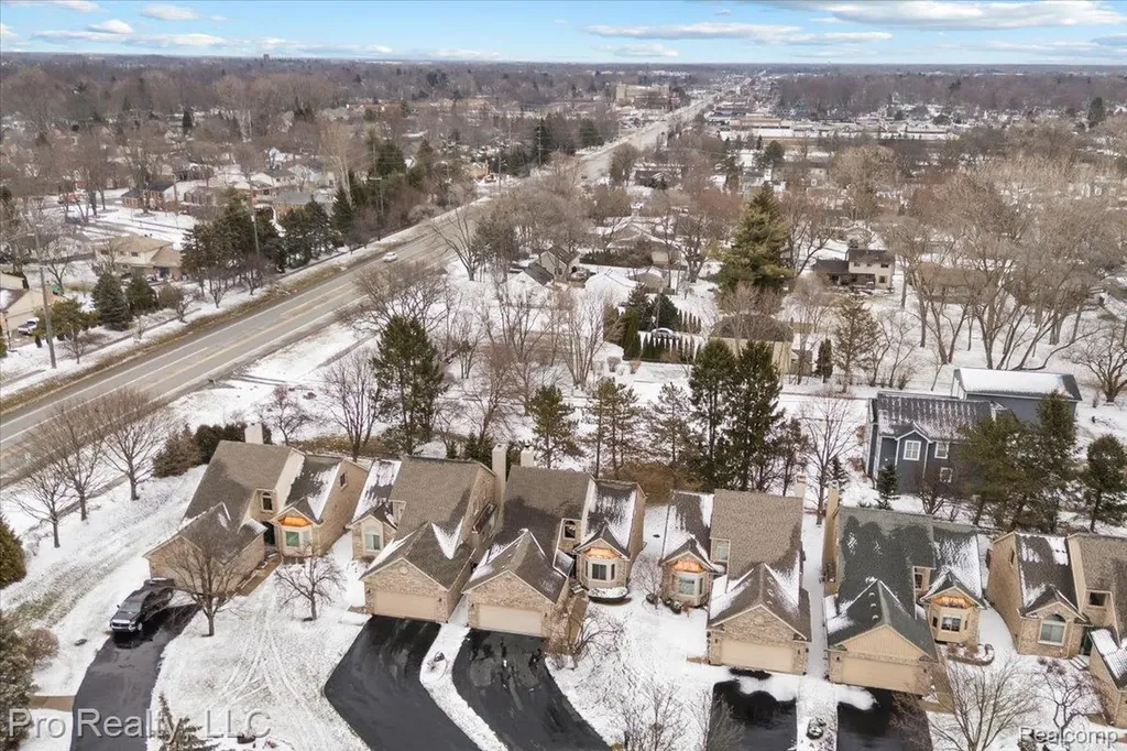 45317 Stonehedge Drive Plymouth Charter Township MI 48170
