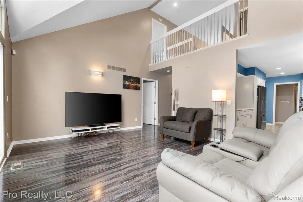 45317 Stonehedge Drive Plymouth Charter Township MI 48170