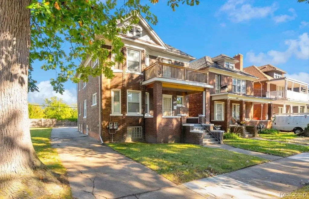 1202 Lawrence Street Detroit City MI 48202