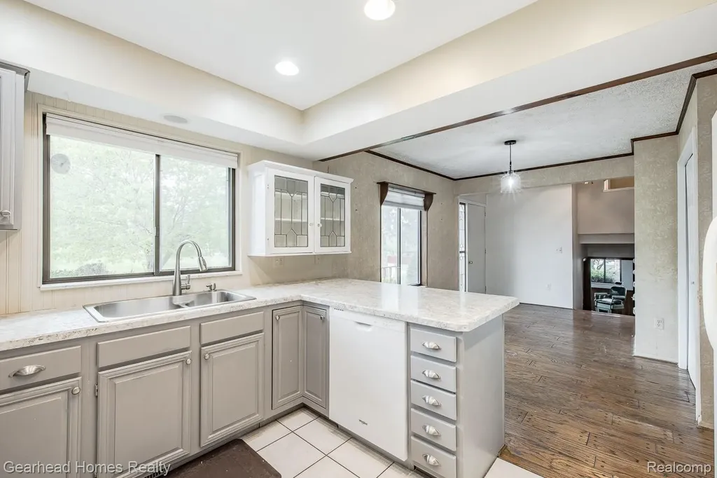 5453 Chanto Drive Independence Charter Township MI 48346