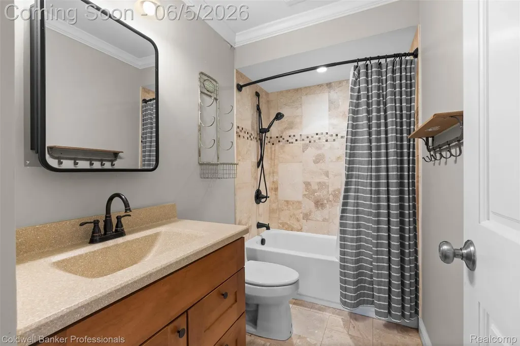 23501 Hickory Grove Lane Novi City MI 48375