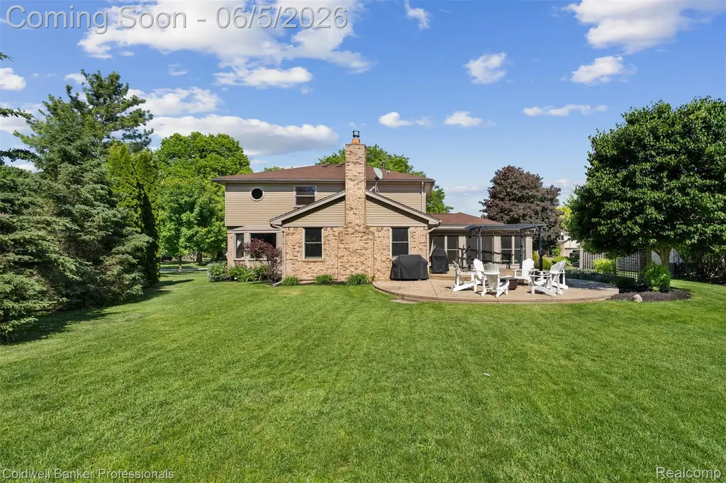 23501 Hickory Grove Lane Novi City MI 48375
