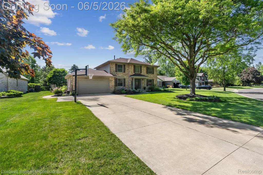 23501 Hickory Grove Lane Novi City MI 48375