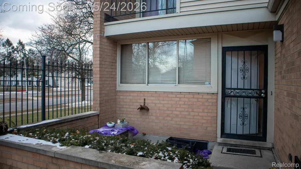 1011 Trevor Place Detroit City MI 48207