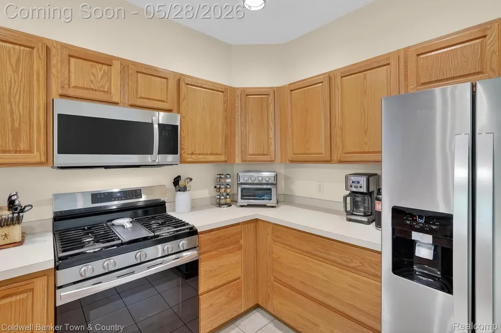 5551 Woodruff Shore Drive Brighton Township MI 48116