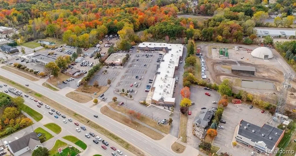 1188 South Lapeer Road Lake Orion Village MI 48362