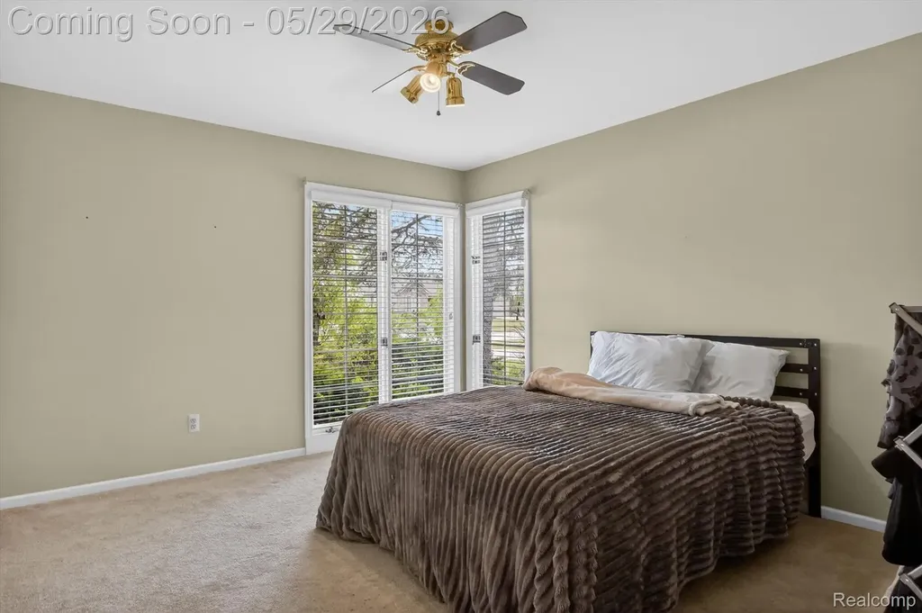 20308 Gary Lane Livonia City MI 48152
