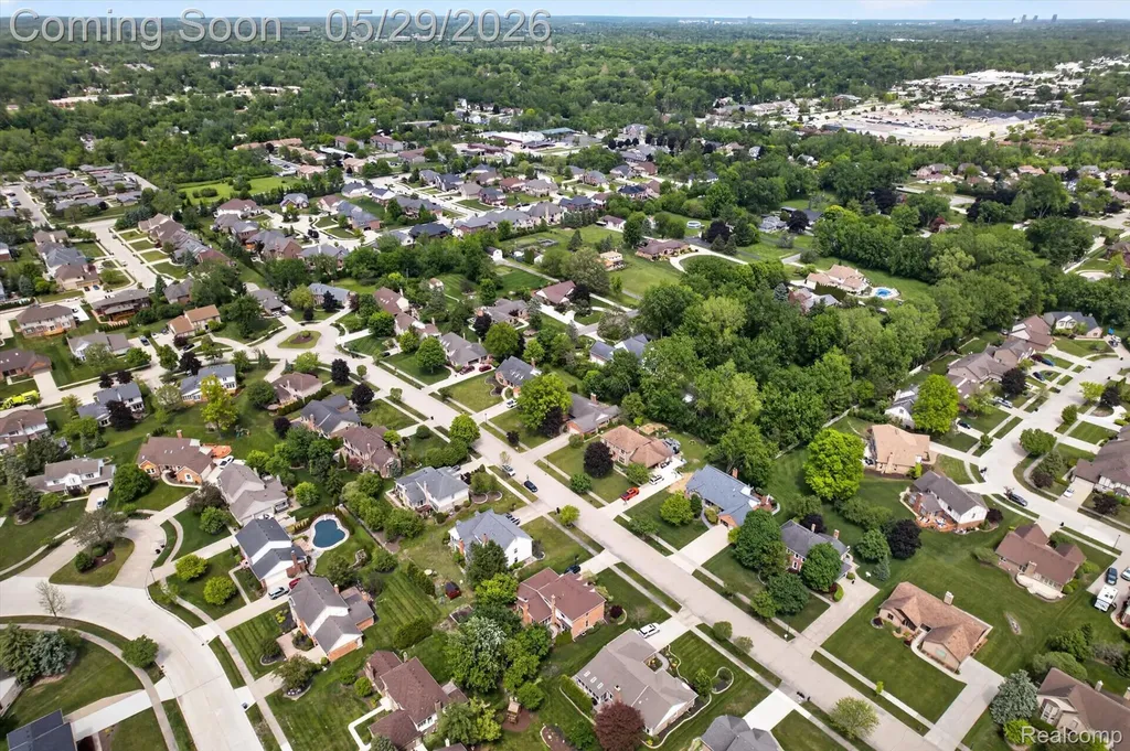 20308 Gary Lane Livonia City MI 48152
